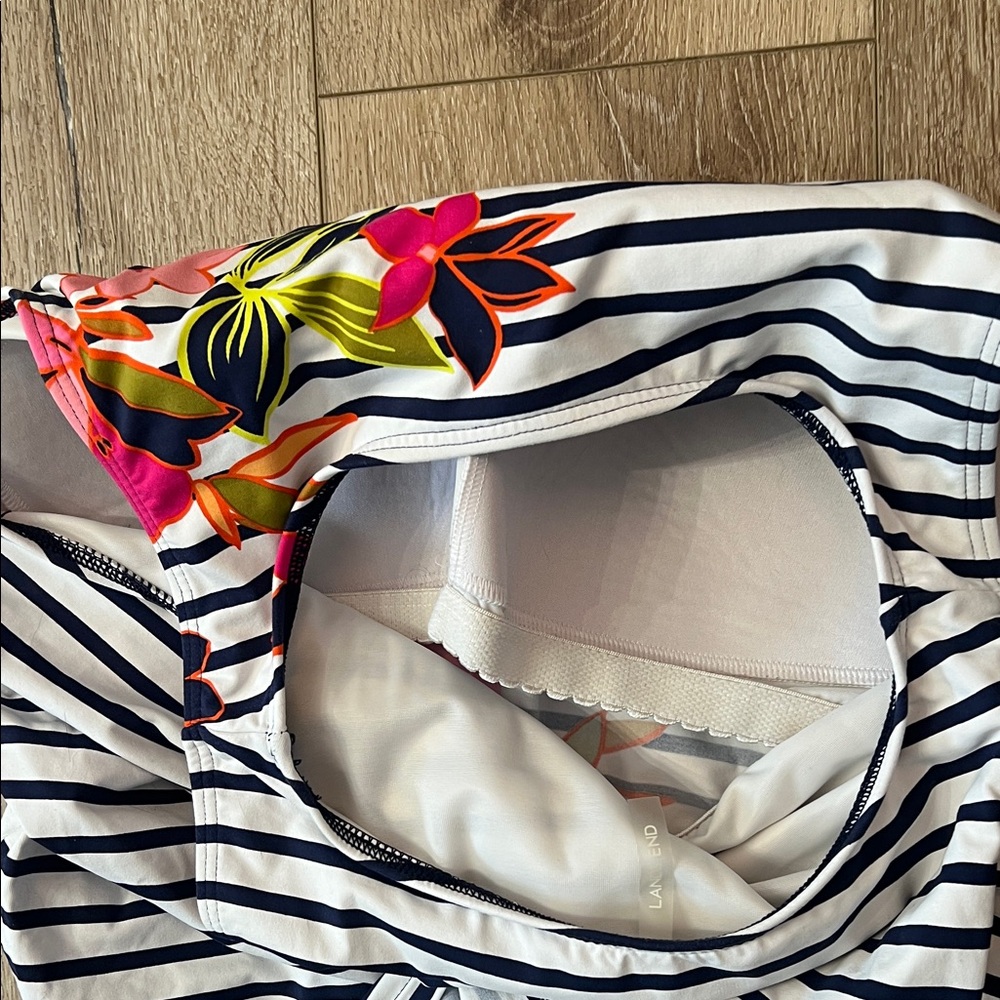 Lands' End ~ Navy and White Striped/Floral High Neck Swim Tank Tankini Top, 14 - Picture 7 of 15